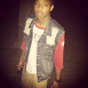 Meet your Posher, Derrell